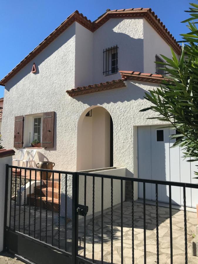 Meuble Trois Etoiles Au Premier Etage D'Une Maison Typique Saint-Cyprien  Exterior foto